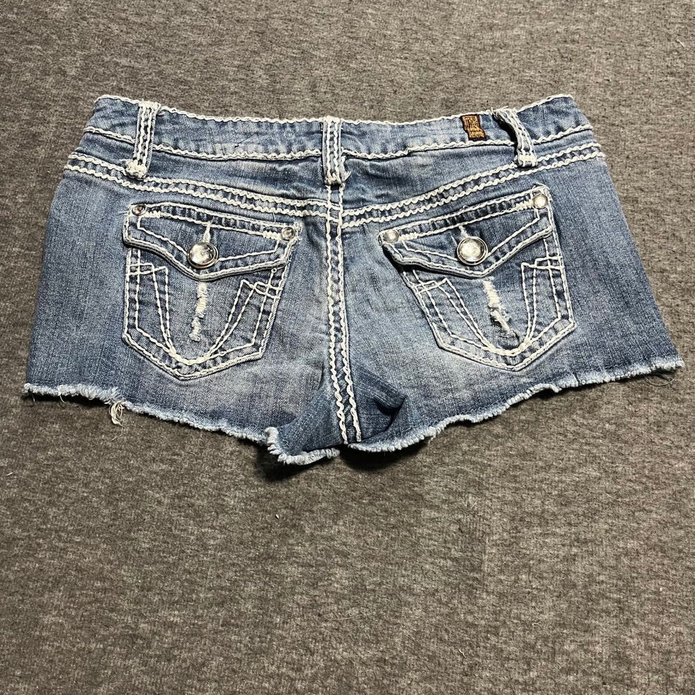 725 Originals Women Low Rise Thick Stitch Distressed Denim Shorts Size 9 Medium